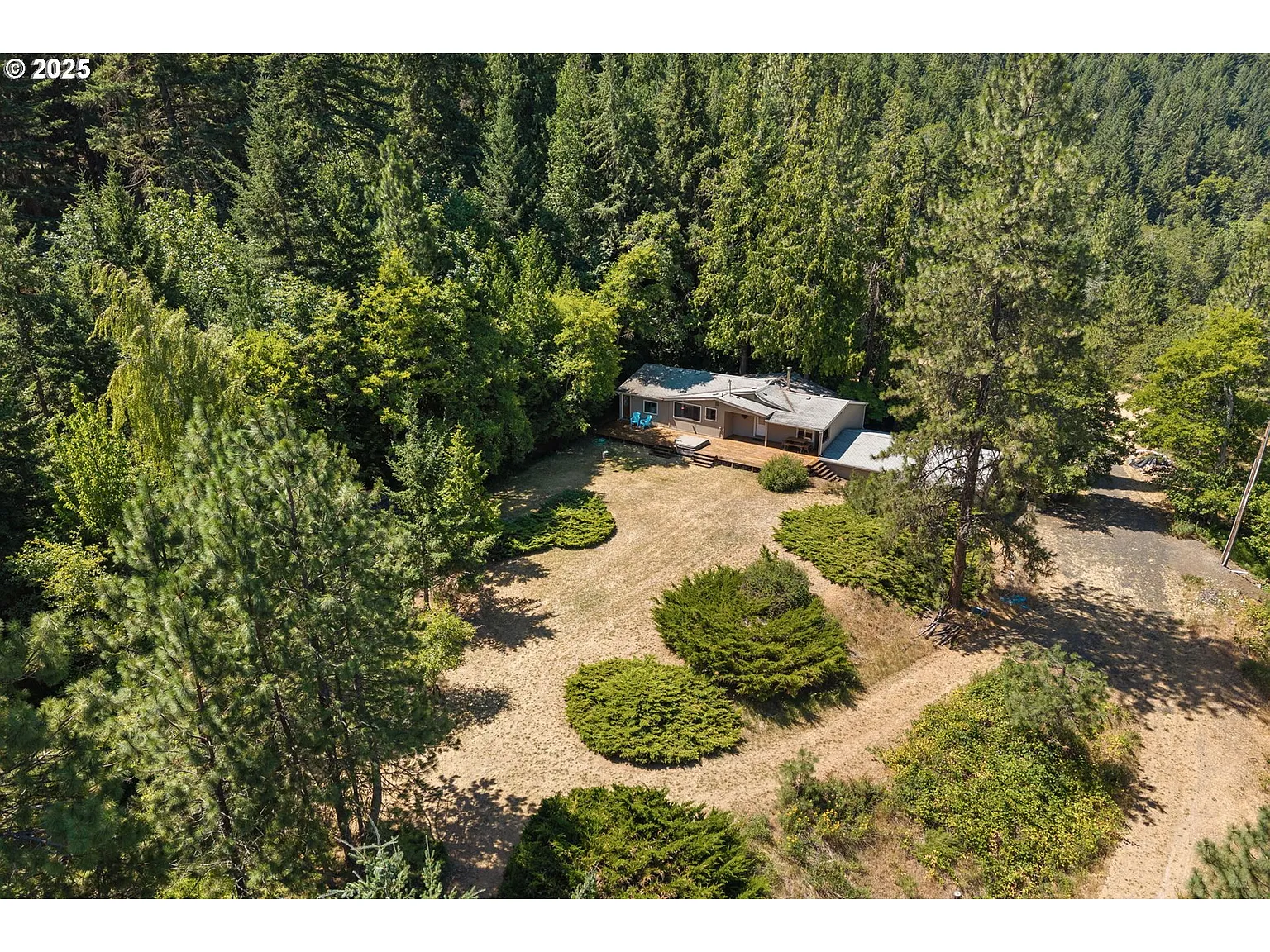 1910 Proctor Rd photo 1