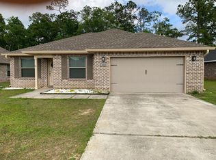 13712 Fox Hill Dr, Gulfport, MS 39503