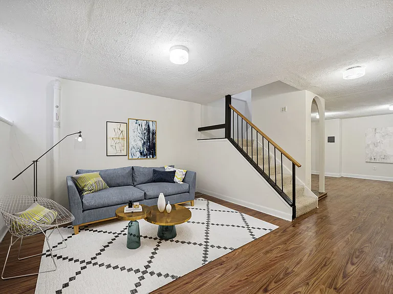 5490 Safe Harbor Ct — Photo 9