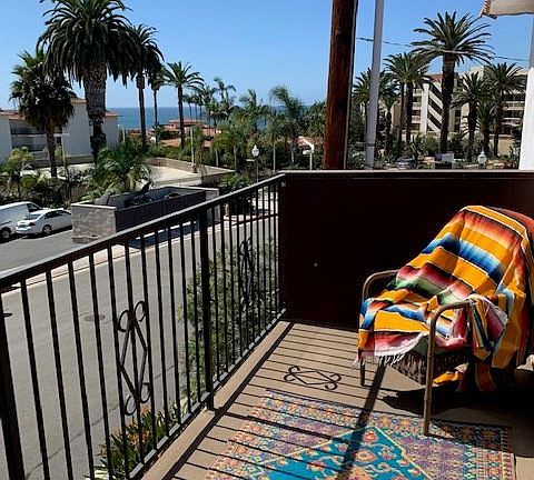 4th image of 408 Avenida Granada APT C