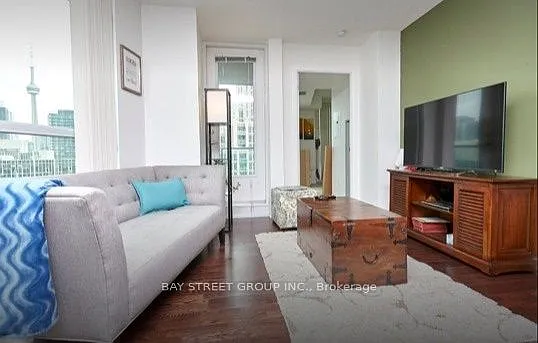 215 Fort York Blvd #1711 — Photo 8