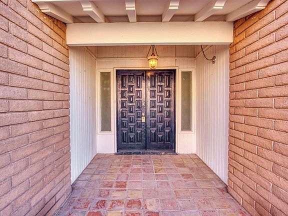 5th image of 4057 Tierra Santa Pl