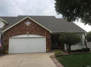 4 McGregor Ct, Dardenne Prairie, MO 63368