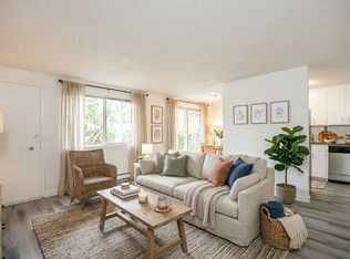 Timber Grove Apartments in Lynnwood, WA, Lynnwood, WA 98036