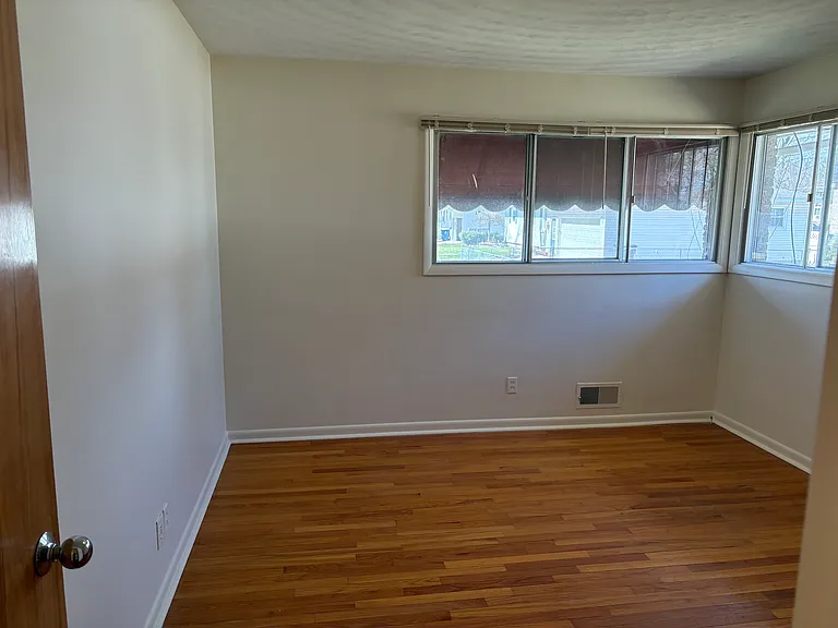 3106 Lindland Rd — Photo 19