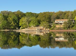 20 Chairtree Ct, Putnam, IL 61560