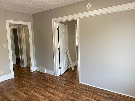 3rd image of 1911 Park Ave #1911/03