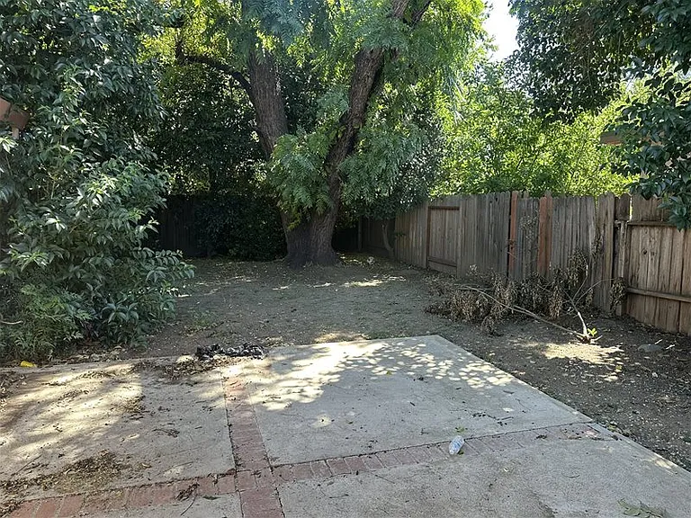 1518 Pole Line Rd — Photo 16