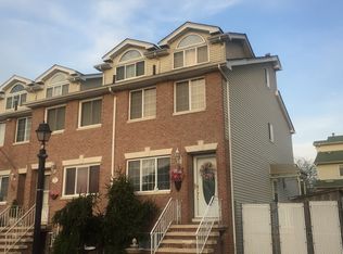 37 Lillie Ln, Staten Island, NY 10314