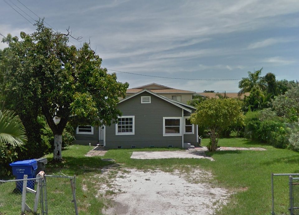 1st image of 617 S 24th Ave