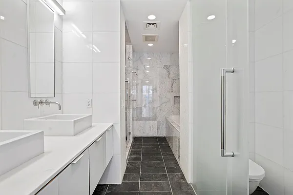 Rented by Douglas Elliman | media 7