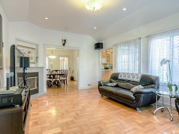 5th image of 1253 Alemany Blvd