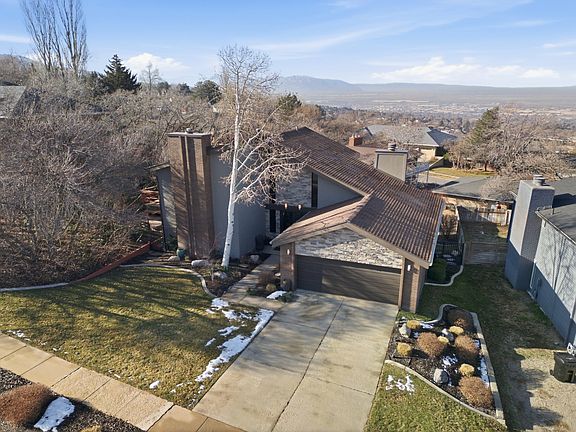 4th image of 742 Chelsea Dr
