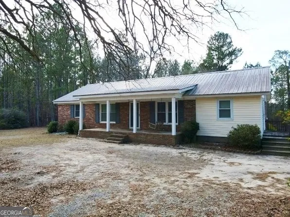 555 N 221st Hwy, Adrian, GA 31002