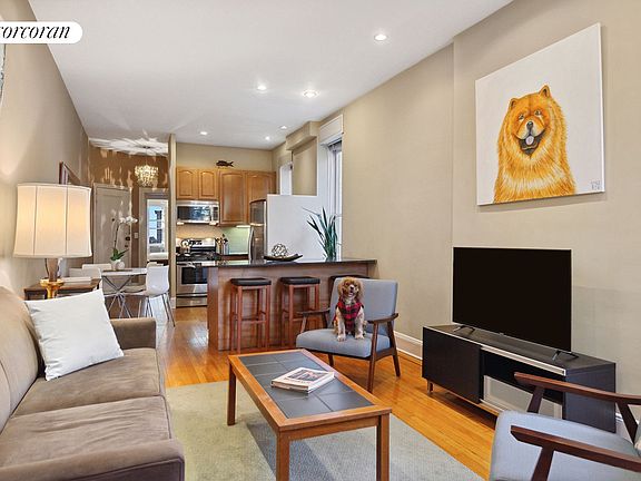 2nd image of 29 Willow St #L1