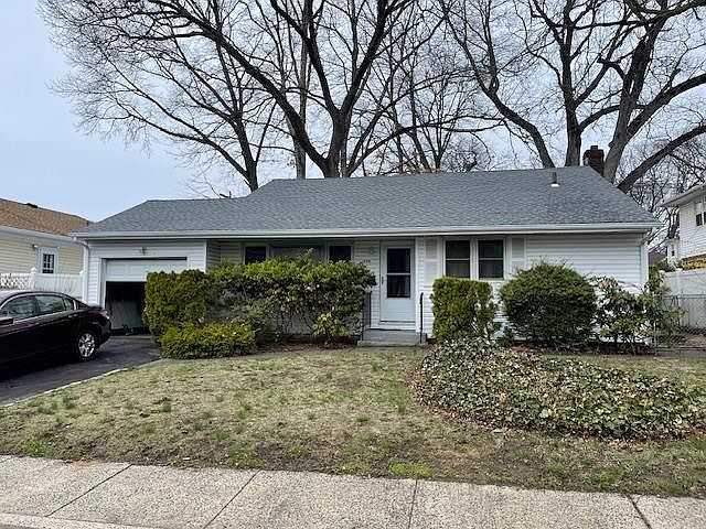 1st image of 538 Champlain Avenue