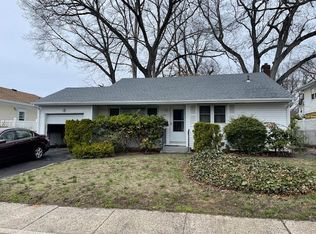 538 Champlain Ave, West Hempstead, NY 11552