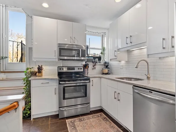 631 Tremont St APT 5, Boston, MA 02118