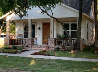 203 N 6th St, Midlothian, TX 76065