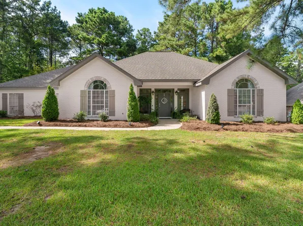 87 Auburn Pl, Hattiesburg, MS 39402