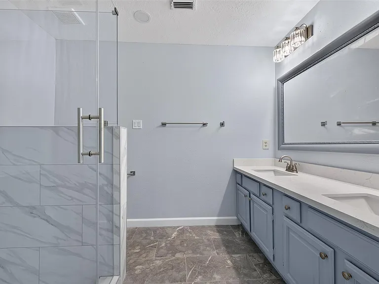 2450 Long Reach Dr — Photo 12