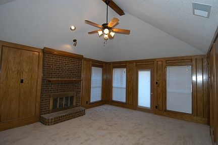 3rd image of 4001 La Paz Ct