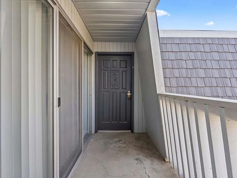Christopher Village Apartments — Photo 6