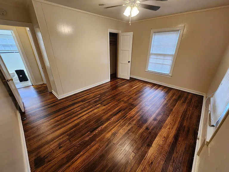 606 Morrow St — Photo 4