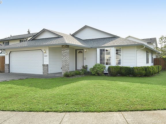 2nd image of 16303 NE 76th Way