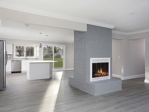 5th image of 501 San Juan Dr