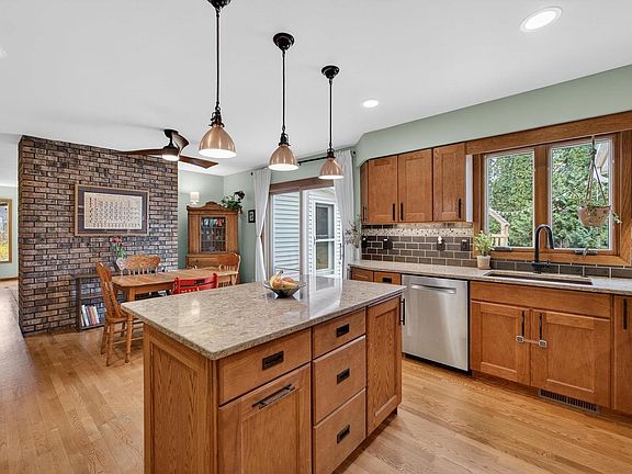 5th image of 502 Nichols Road