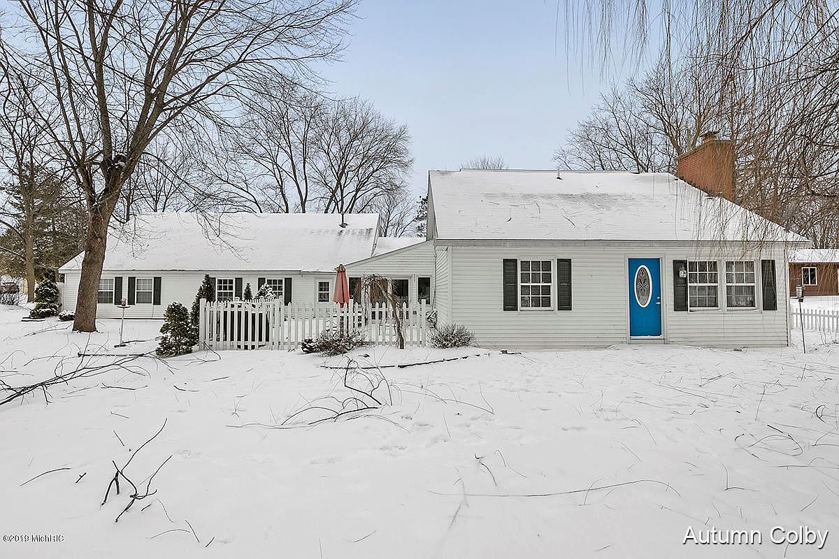 281 Main St, Casnovia, MI 49318 Zillow