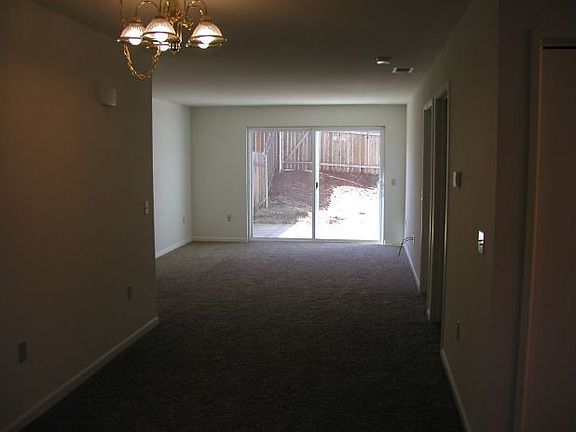 3rd image of 2838 Pine Creek Ct