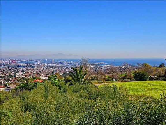 3rd image of 2695 Calle Aventura
