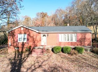 285 Greystone Rd, Greeneville, TN 37743