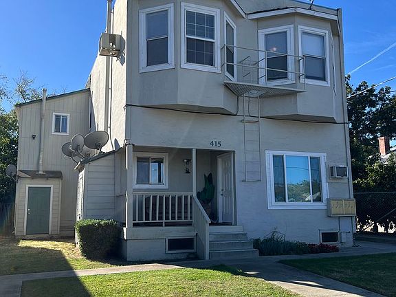 2nd image of 415 5th St #6