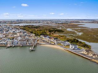 800 North Dr, West Wildwood, NJ