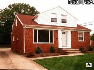 4558 Rushton Rd, South Euclid, OH 44121