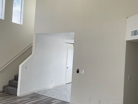 4th image of 5233 Cartwright Ave APT 8