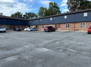 115 College St APT 6, Thomasville, NC 27360