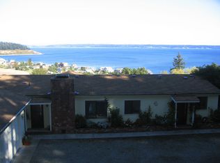 565 Vesper Way, Camano Island, WA 98282