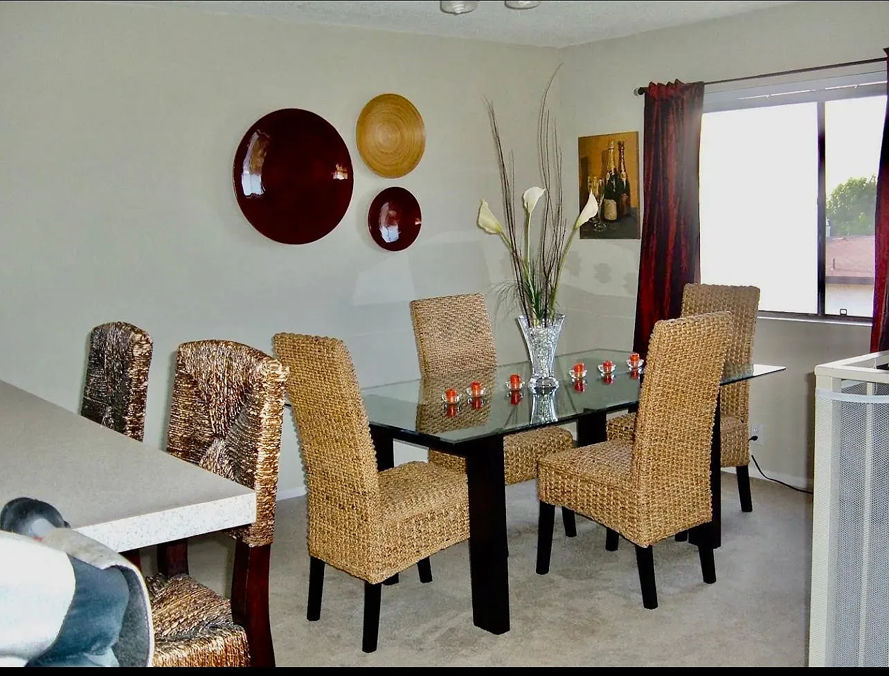 2 bed, 1.5 bath, 1200 sqft, $3,495 — Photo 4