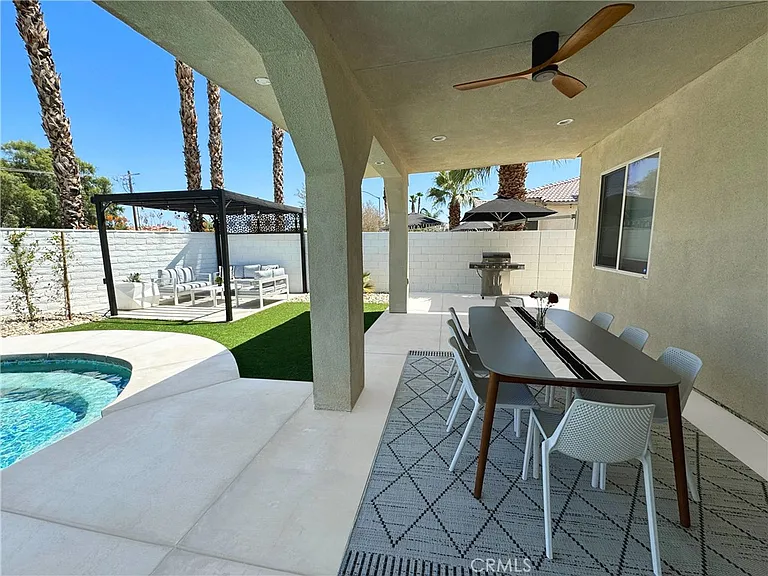 43244 Freesia Pl — Photo 16