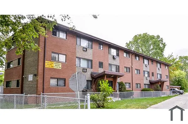 Building Photo - 951 E 86th St #2