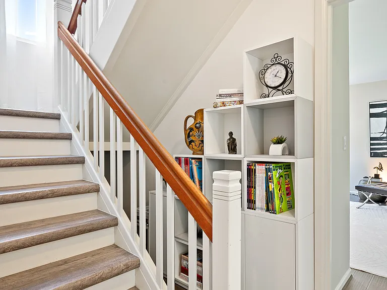 3089 W Lake Sammamish Pkwy NE — Photo 15