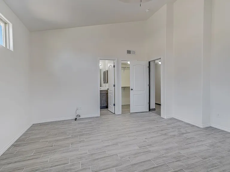 14849 Tierra Escape Ave — Photo 9
