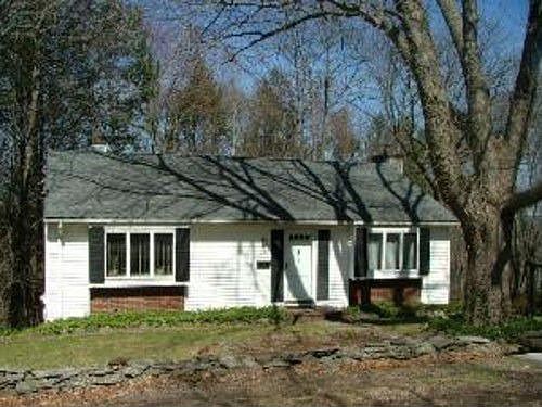 2nd image of 126 E Belleview Ave