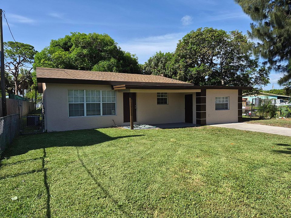 2nd image of 2798 NW 20th Street