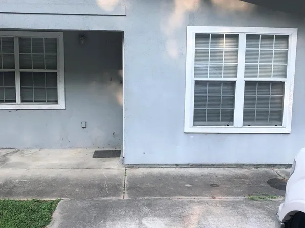 213 McCaughan Ave #A, Long Beach, MS 39560