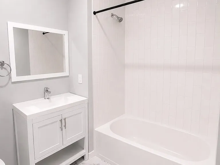 127 16th Ave #306 — Photo 7